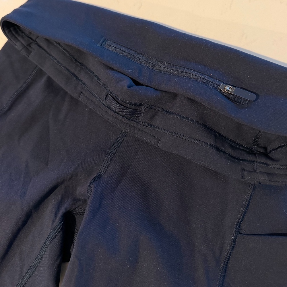 Lululemon Speed Up Tight Full-On Luxtreme in True Navy Size 4 - Picture 10 of 13